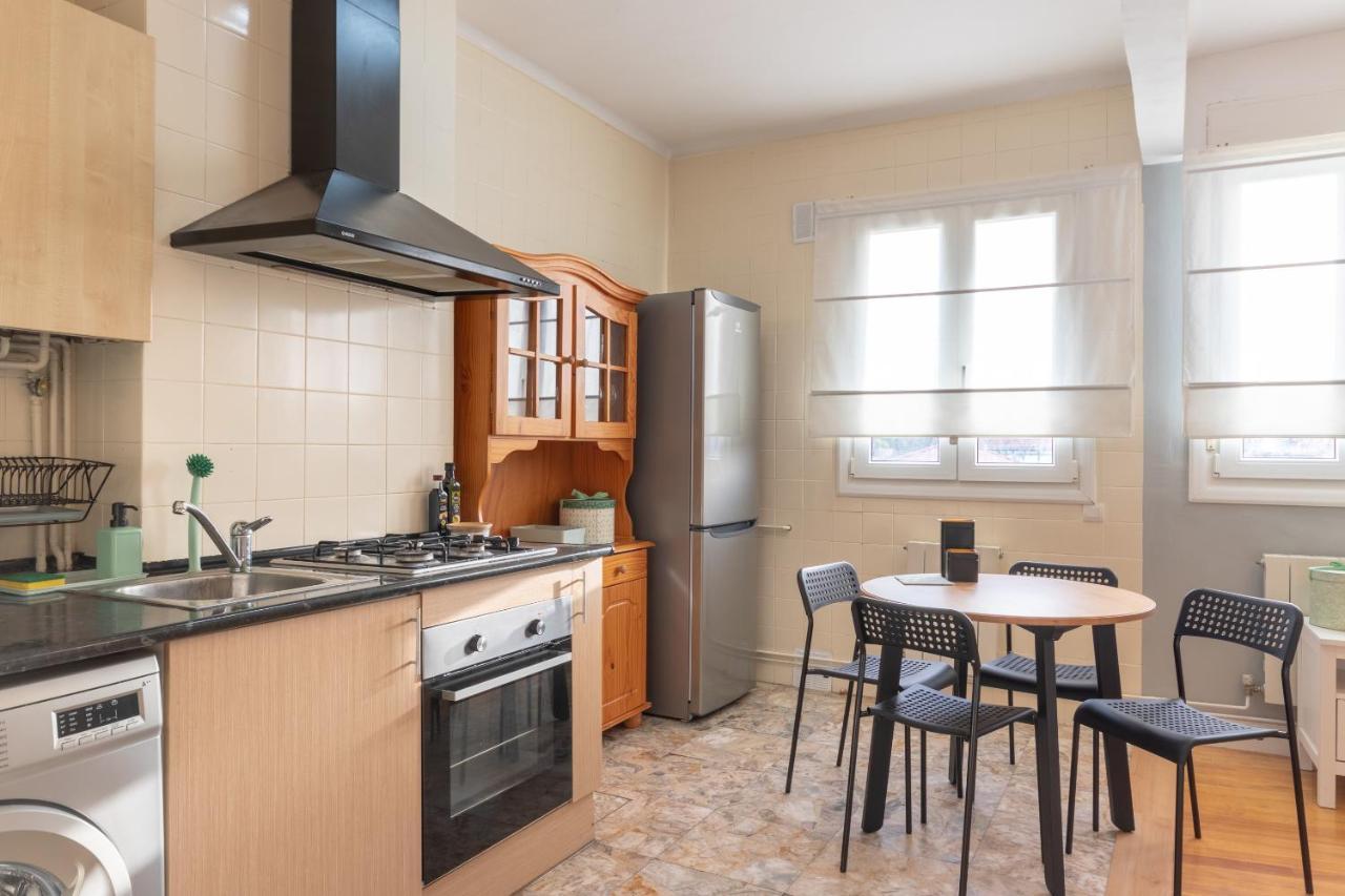 Getxo Surf Y Campo Apartment Bagian luar foto